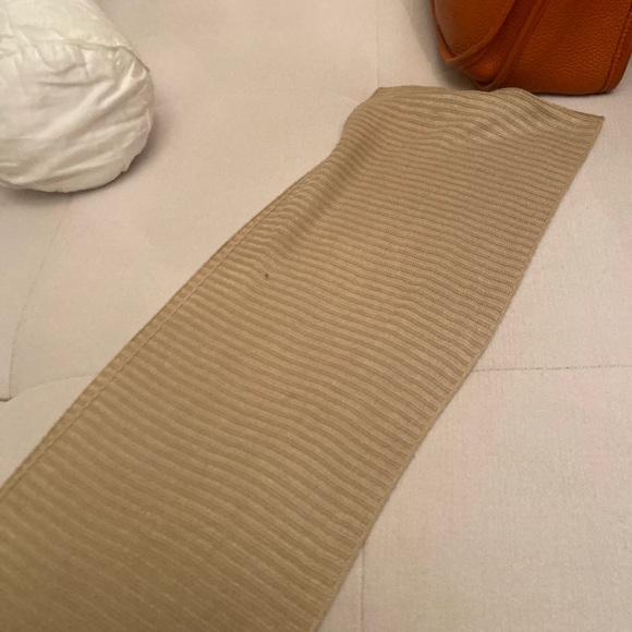 ECHO cream sparkling SCARF 100” X 7 1/2” with gold and blue threads - Picture 3 of 8